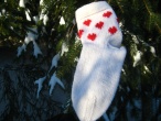 Белые носки с сердечками